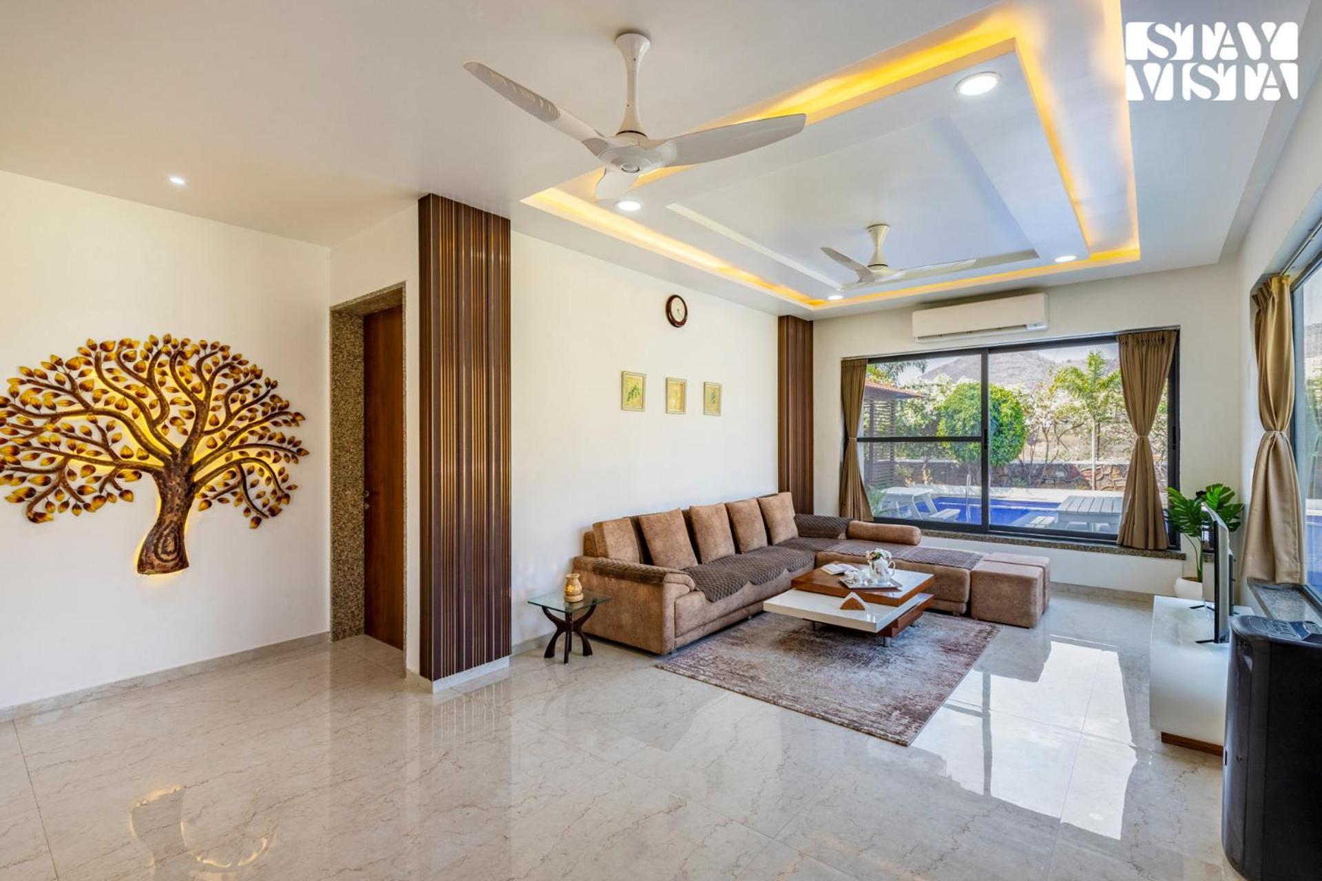 Stayvista'S Bella Dream - Mountain-View With Outdoor Pool, Lawn Featuring A Gazebo & Indoor Games Удайпур Экстерьер фото