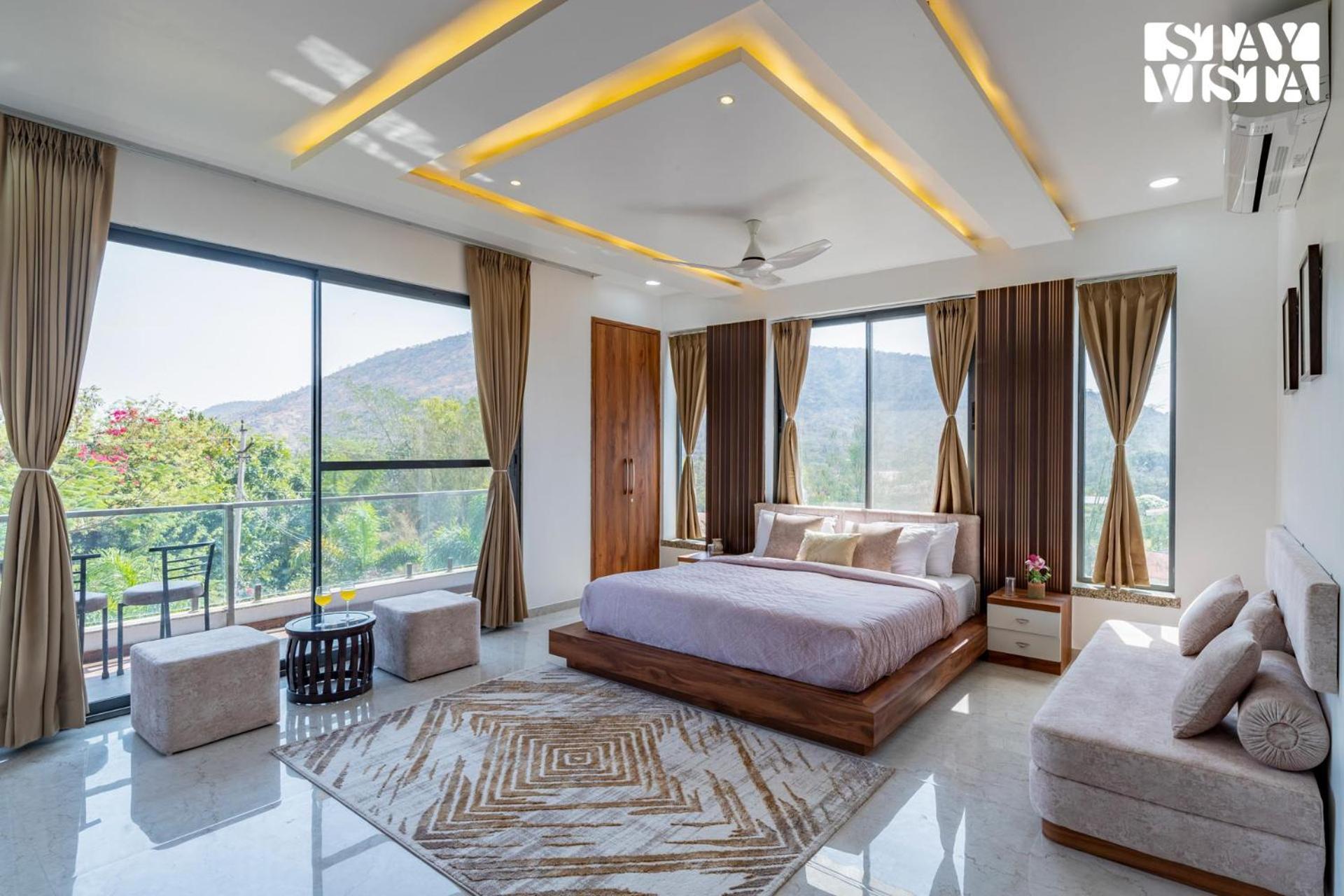 Stayvista'S Bella Dream - Mountain-View With Outdoor Pool, Lawn Featuring A Gazebo & Indoor Games Удайпур Экстерьер фото